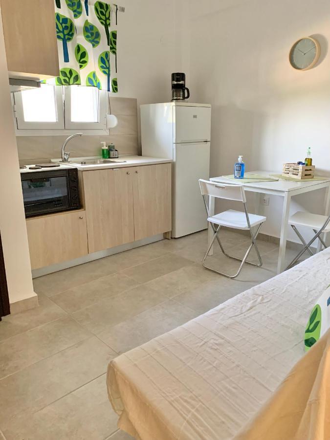Lovely Apartment By The Sea 2 ….. Epanomí Exterior foto
